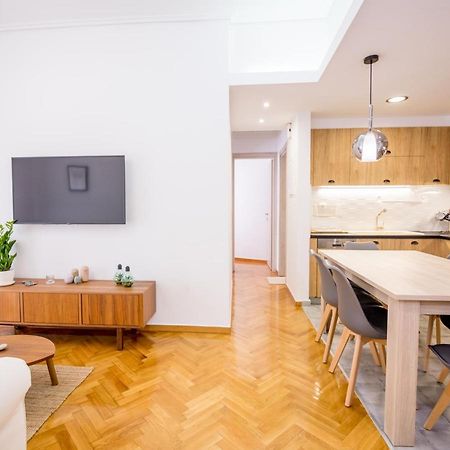 In The Shadow Of Acropolis - Spacious & Lovely Apt Αθήνα Εξωτερικό φωτογραφία